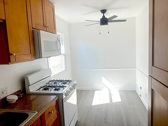 5th image of 331 E Live Oak St APT K