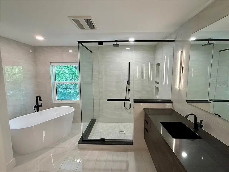 1359 Harbor Dr — Photo 25