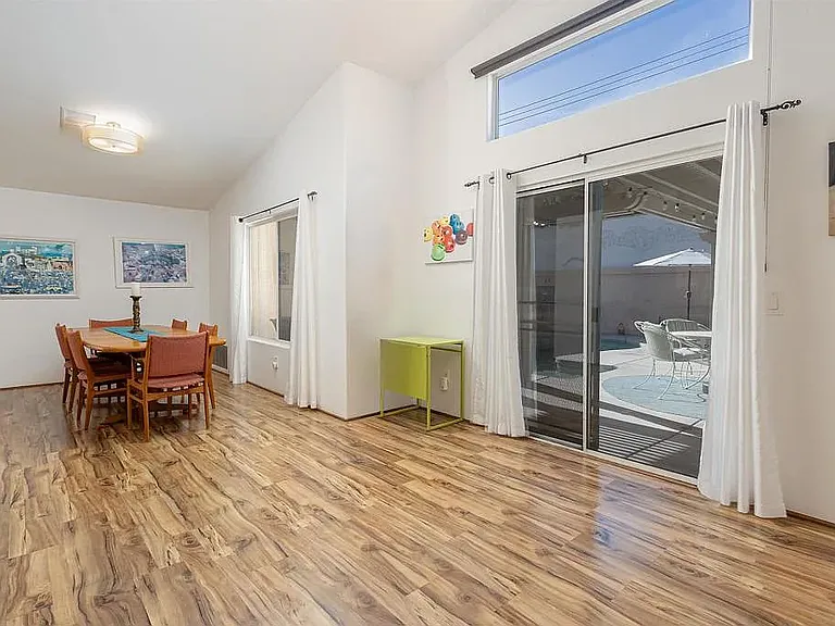 54725 Avenida Rubio — Photo 11