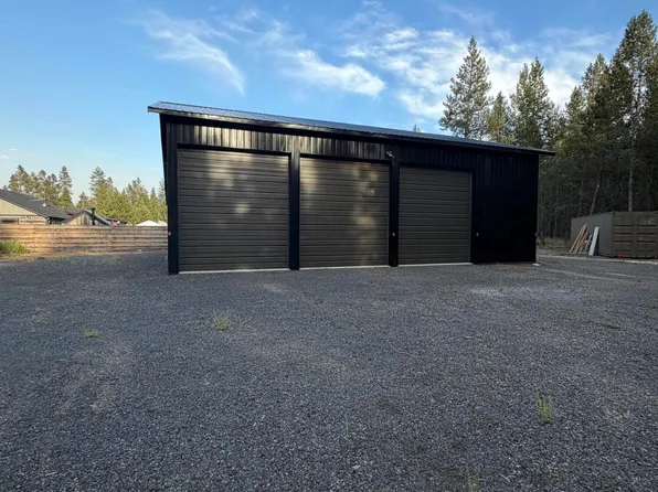 55439 Heierman Dr, Bend, OR 97707