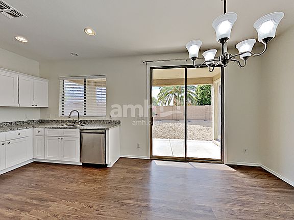 4th image of 9427 W Potter Dr
