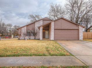 1709 N 21st St, Broken Arrow, OK 74012