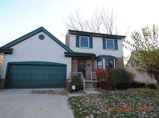 8318 Barrington Dr, Ypsilanti, MI