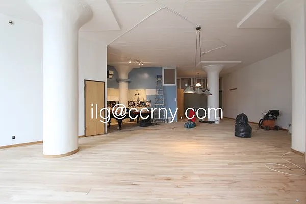 Rented by City Connections Realty | media 4