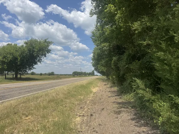 7425 Fm 114, Clarksville, TX 75426