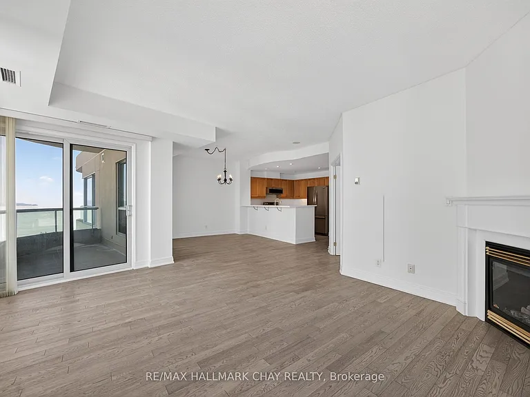 2 Toronto St #1205 — Photo 15