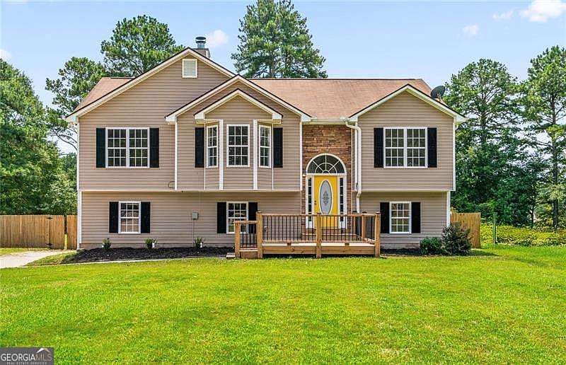 1st image of 29 Wood Cir