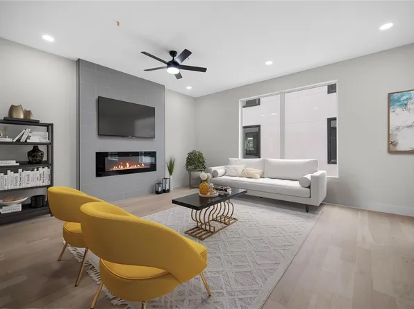 Seegar Townhomes