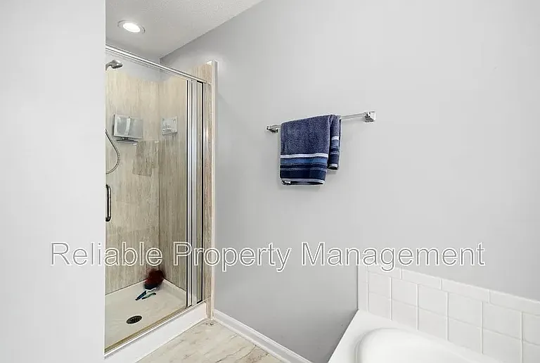 191 Ridge Way Ln — Photo 4