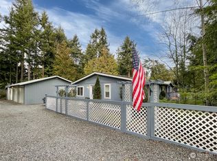 173 E Rhododendron Dr, Sequim, WA 98382