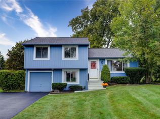 171 Willow Pond Way, Penfield, NY 14526