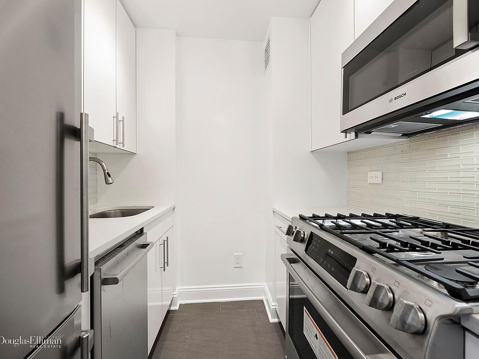 1st image of 200 E 27th St APT 7D