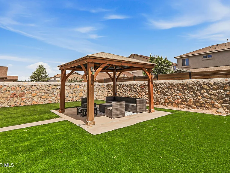 14745 Orsten Artis Ave — Photo 38