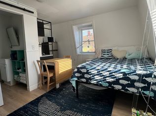 102 Emery St #4, Portland, ME 04102