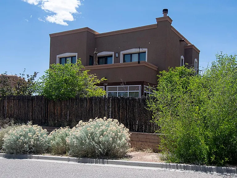 1742 Ridge Pointe Loop — Photo 25