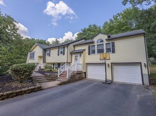 105 Bayberry Cir, Bridgewater, MA 02324