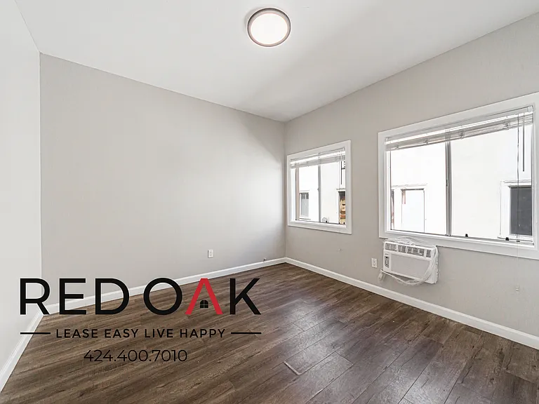 816- 822 S Park View St — Photo 43