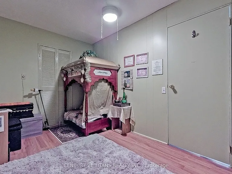 20 Gilder Dr #1208 — Photo 42