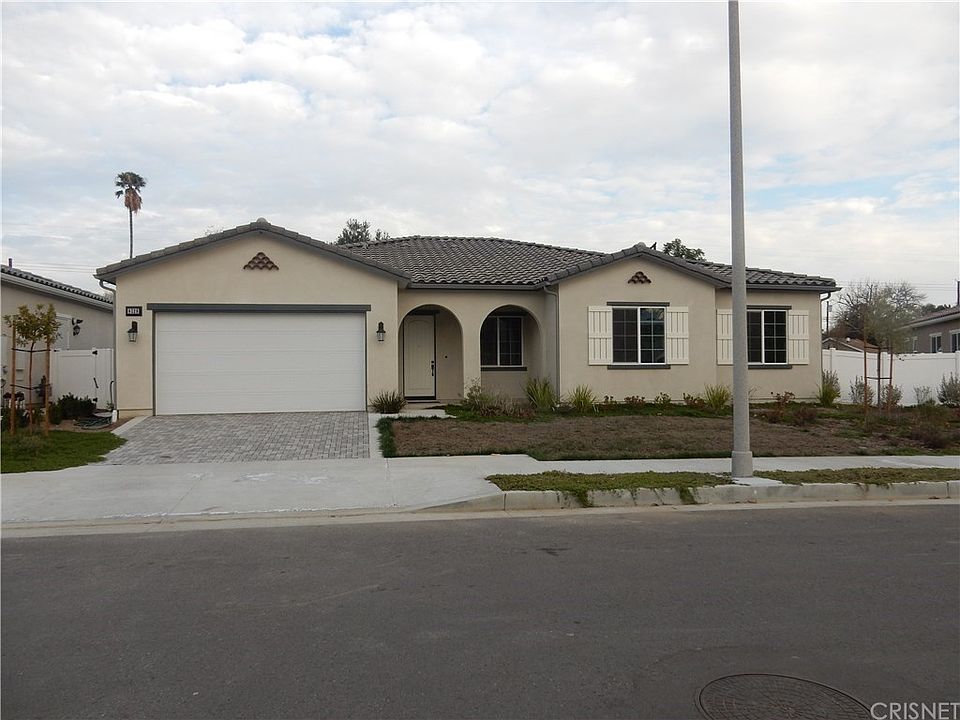 1st image of 8528 N Adir Dr