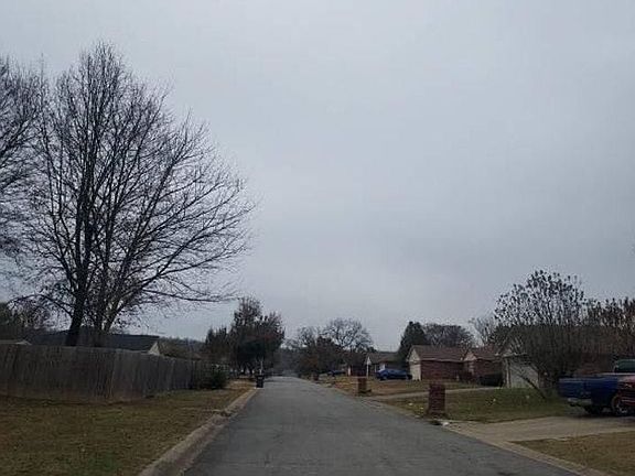 5th image of 2550 Winchester Dr