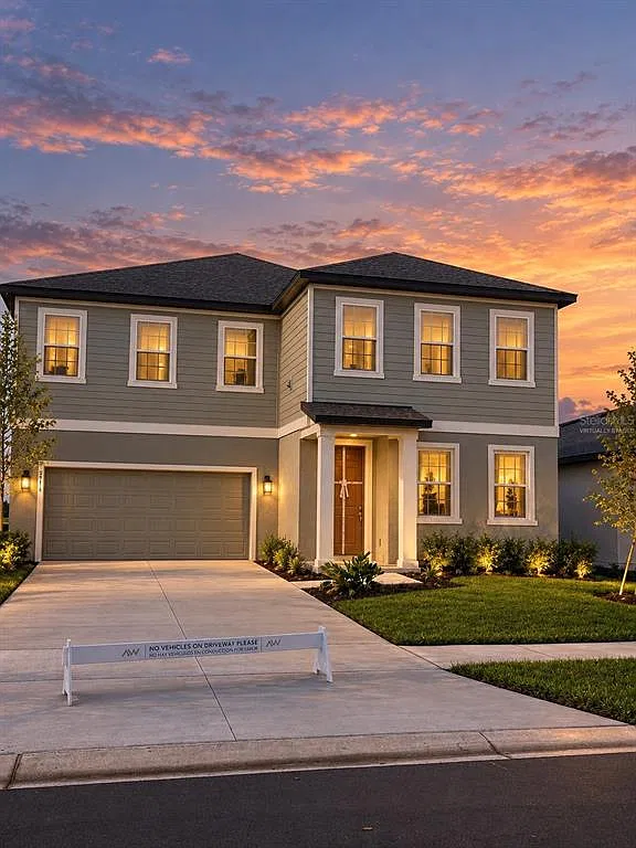 4 bed, 3.5 bath, 3058 sqft, $3,095 — Photo 1