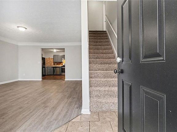 4th image of 3699 Cameron Hills Pl