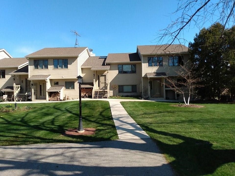 1st image of 7544 Bluff Pass #1-6