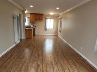 13949 Vanowen St, Van Nuys, CA 91405