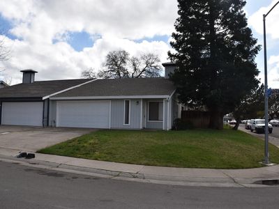 9770 Woodhollow Way, Sacramento, CA, 95827