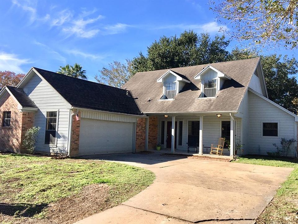 1st image of 1915 Pepperwood Ln