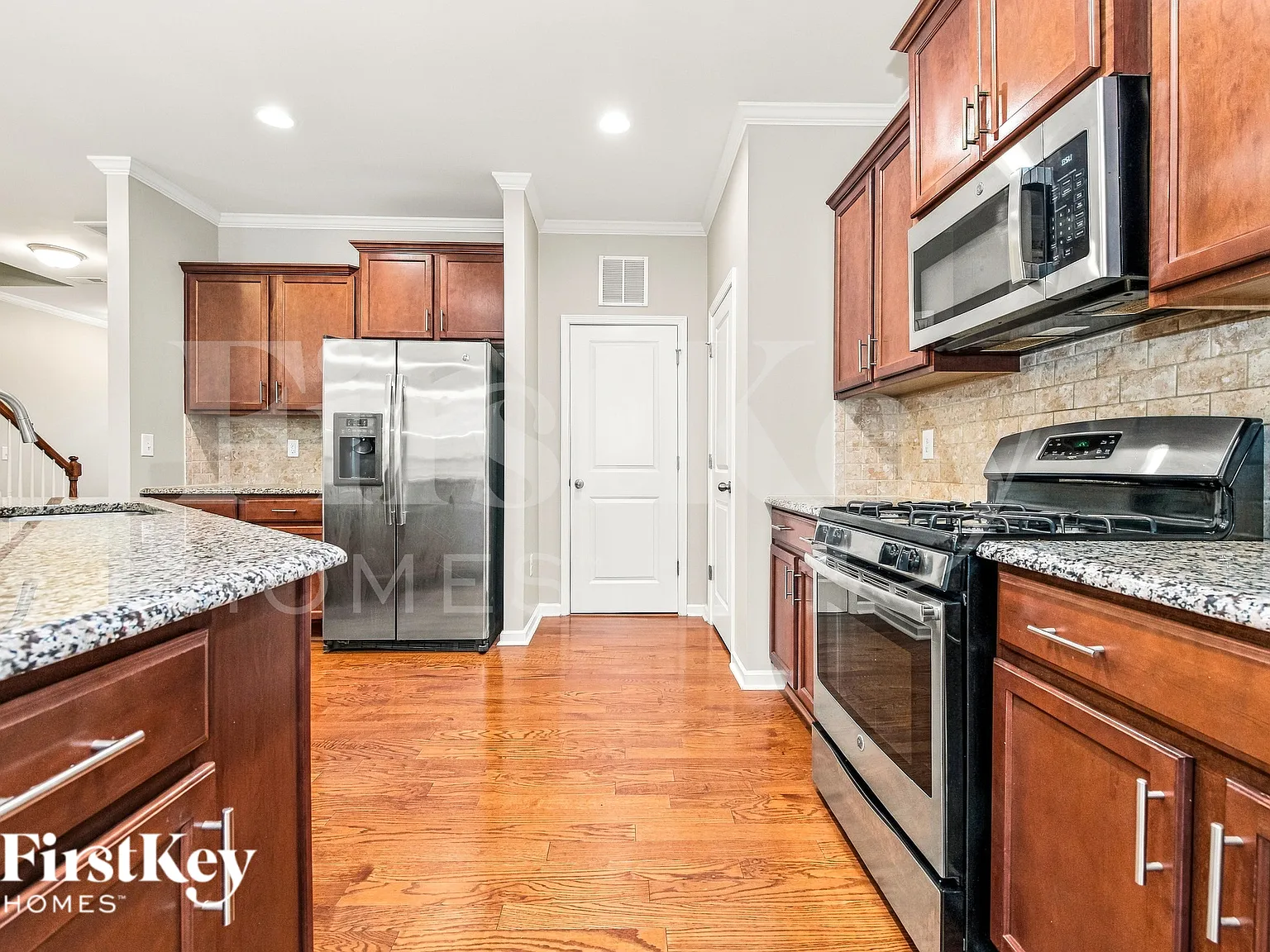 3 bed, 2.5 bath, 1994 sqft, $2,040 — Photo 4