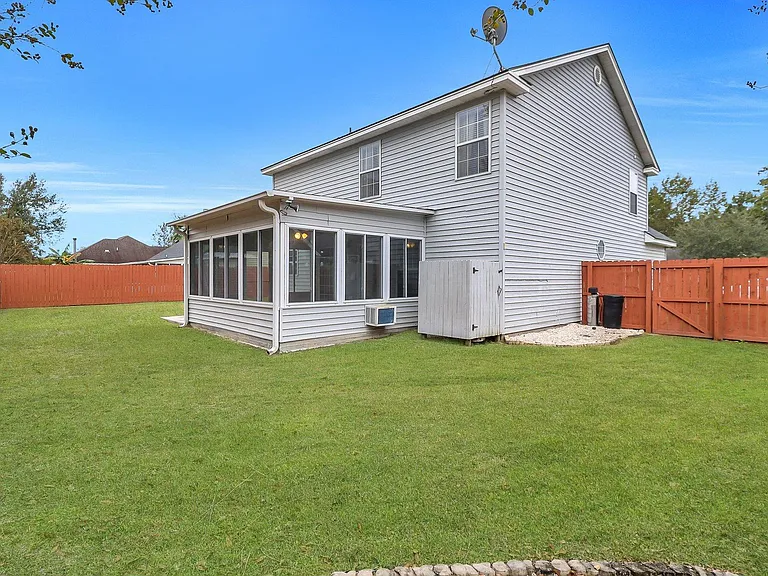 106 Silverton Rd — Photo 45