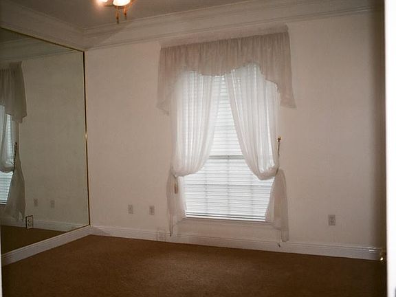5th image of 14329 S Lakeshore Dr