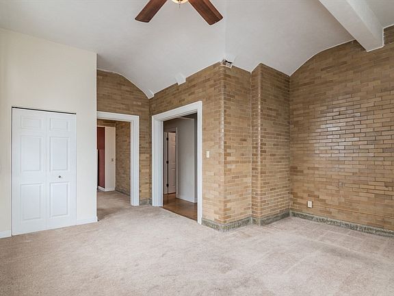 4th image of 90 McKinstry Ave APT 221