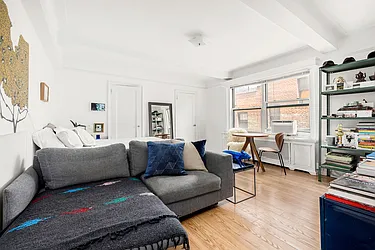 70 Remsen Street, #7J