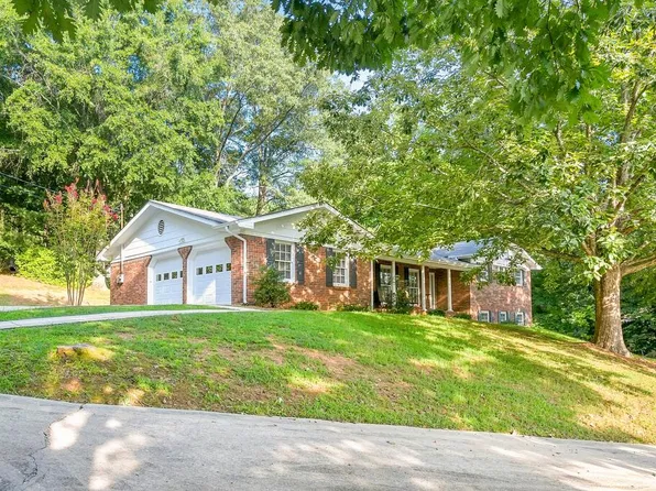 1101 Rocky Ln, Dalton, GA 30720
