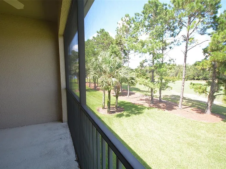 9441 Myrtle Creek Ln #215 — Photo 9