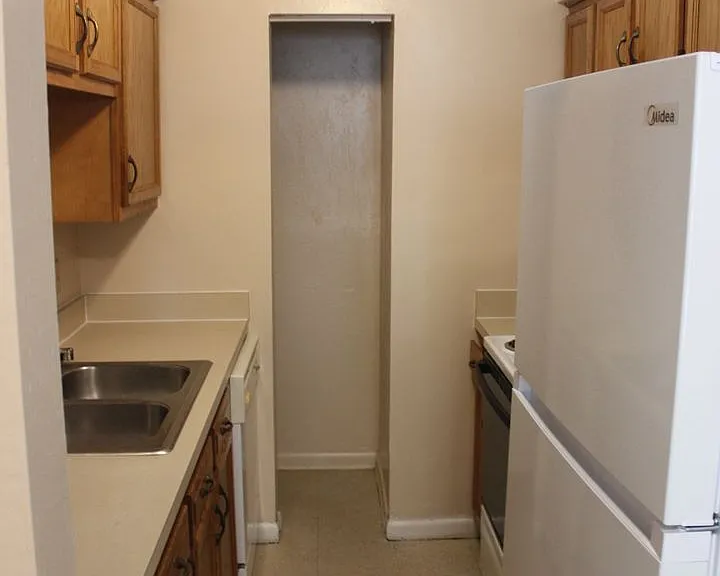 7011 SW 17th Pl — Photo 14