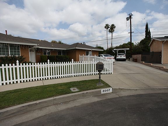 2nd image of 8007 Quimby Ave