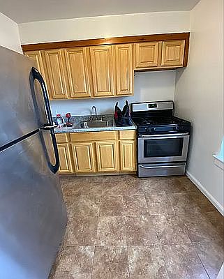 1st image of 289 Bay 17 St #C34
