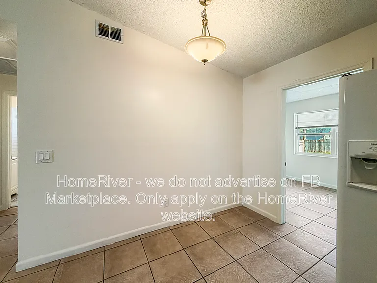 2920 SE Amherst St — Photo 8