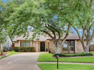 9527 Round Up Ln, Houston, TX 77064