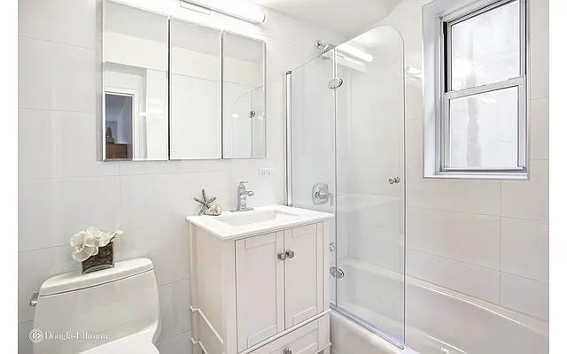 Sold by Douglas Elliman | media 33