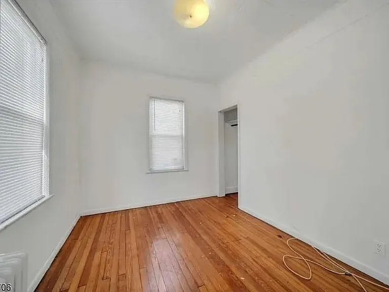 649 New Jersey Ave #2 — Photo 2
