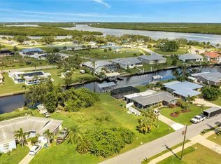 27384 San Marino Dr #127, Punta Gorda, FL 33983
