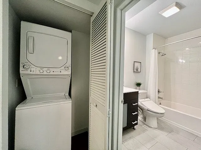 1920 Hillcrest Rd #8A — Photo 22