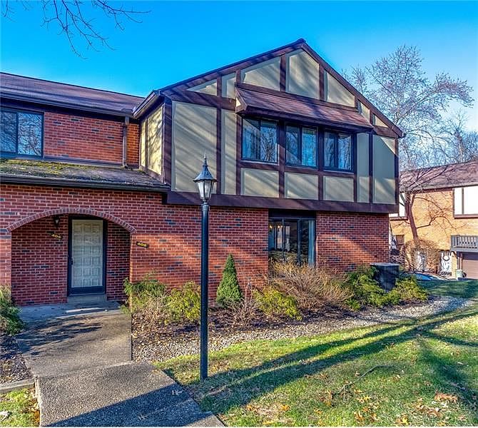 1st image of 402 Sewickley Heights Dr