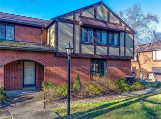 402 Sewickley Heights Dr, Sewickley, PA 15143