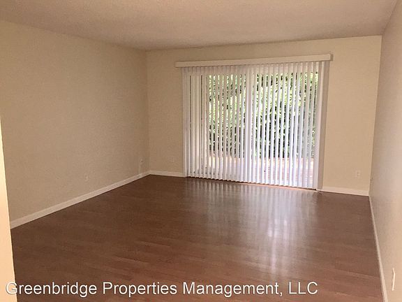 4th image of 3310 SW Beaverton Hillsdale Hwy #5