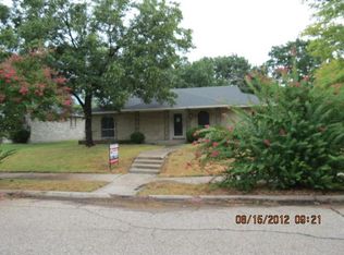 3802 Commonwealth Dr, Garland, TX 75043